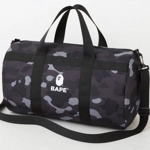 2022 Bape Black Camo Logo Duffel Bag + Magazine [OS]